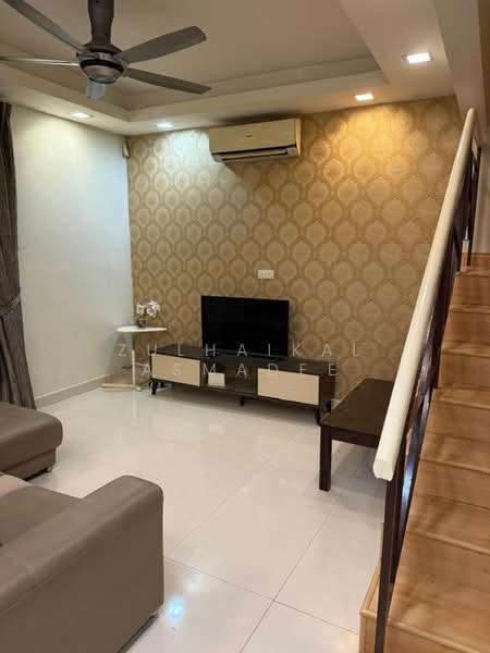 Rumah Teres 2.5 Tingkat untuk Disewa di Presint 18 (Putrajaya) - Zulhaikal Asmadee - Living Room - PropertyGuru.com.my