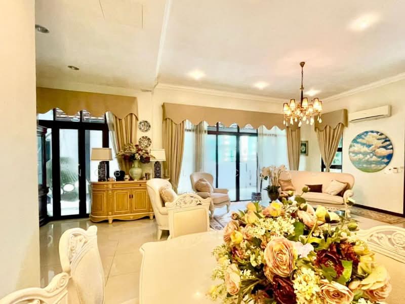 Semi-Detached House for Sale in Subang Jaya (Selangor) - Nobeille Chung - Living Room - PropertyGuru.com.my