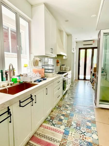 Semi-Detached House for Sale in Subang Jaya (Selangor) - Nobeille Chung - Kitchen - PropertyGuru.com.my