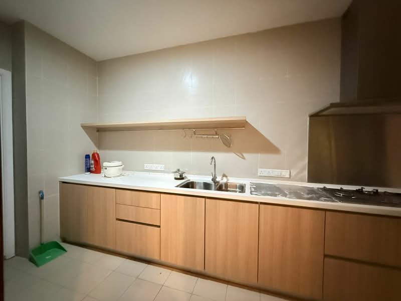 Rumah Banglo untuk Dijual di Leisure Farm (Gelang Patah) - Jin Teok - Kitchen - PropertyGuru.com.my