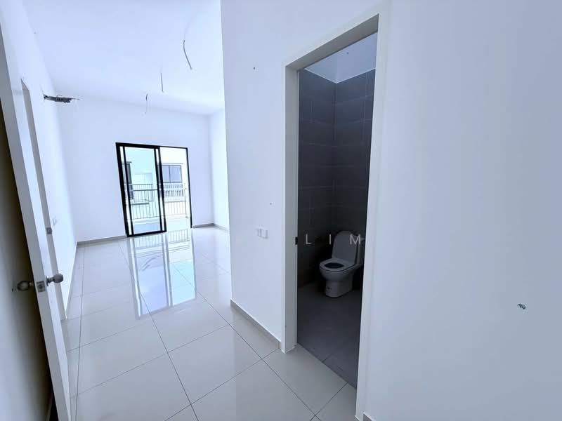 Rumah Teres 2 Tingkat untuk Dijual di Eco Spring (Johor Bahru) - Karl Lim - Corridor - PropertyGuru.com.my