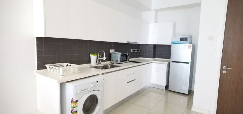 Kondominium untuk Dijual di Urbana Residences - Candy Soon - Kitchen - PropertyGuru.com.my