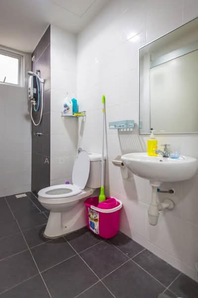 Kediaman Servis untuk Disewa di Maxim Citylights @ Sentul KL - Addis Bo - Bathroom - PropertyGuru.com.my