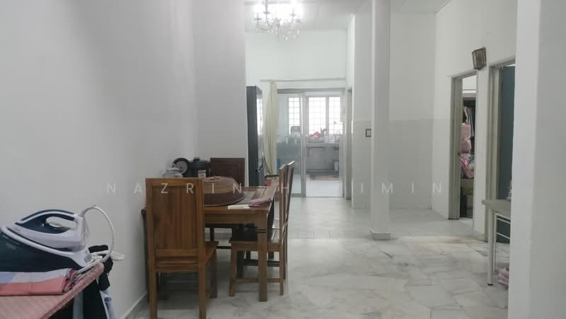 Terraced House for Sale in Bandar Tasik Puteri (Rawang) - Nazrin Hakimin - Dining Room - PropertyGuru.com.my