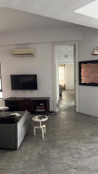 Kondominium untuk Dijual di Pantai Panorama Condominiums - Eda Wong - Living Room - PropertyGuru.com.my