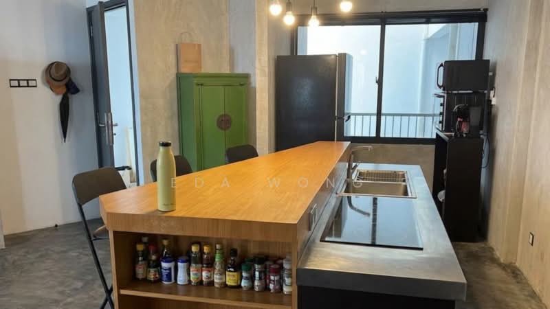 Kondominium untuk Dijual di Pantai Panorama Condominiums - Eda Wong - Kitchen - PropertyGuru.com.my