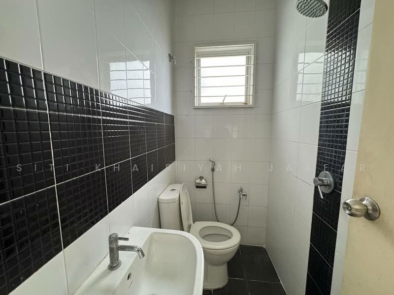 Rumah Teres 2 Tingkat untuk Dijual di D'Kayangan (Shah Alam) - SITI KHAIRIYAH JAAFAR - PropertyGuru.com.my