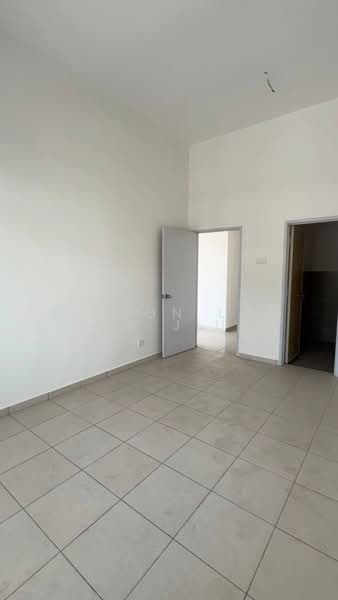 1-storey Terraced House for Sale in Bukit Rambai (Melaka) - Dicson Loh Wen Jiun - Interior - PropertyGuru.com.my