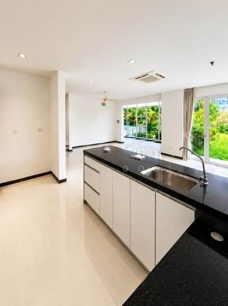 Rumah Banglo untuk Disewa di Bukit Bandaraya (Bangsar) - Hugo Gooi - Kitchen - PropertyGuru.com.my