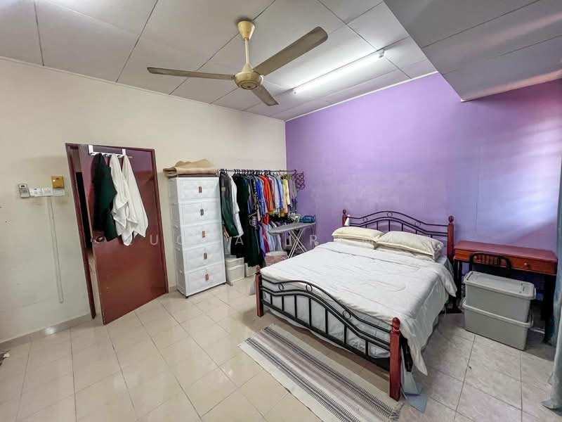 2-storey Terraced House for Sale in Alam Damai (Cheras) - Luqman Ramli - Bedroom - PropertyGuru.com.my