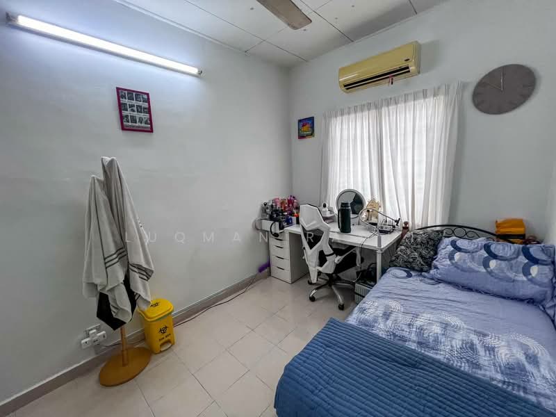 2-storey Terraced House for Sale in Alam Damai (Cheras) - Luqman Ramli - Bedroom - PropertyGuru.com.my
