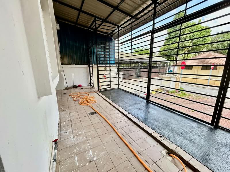 Shop for Rent in Putrajaya (Putrajaya) - Zulhaikal Asmadee - Exterior - PropertyGuru.com.my