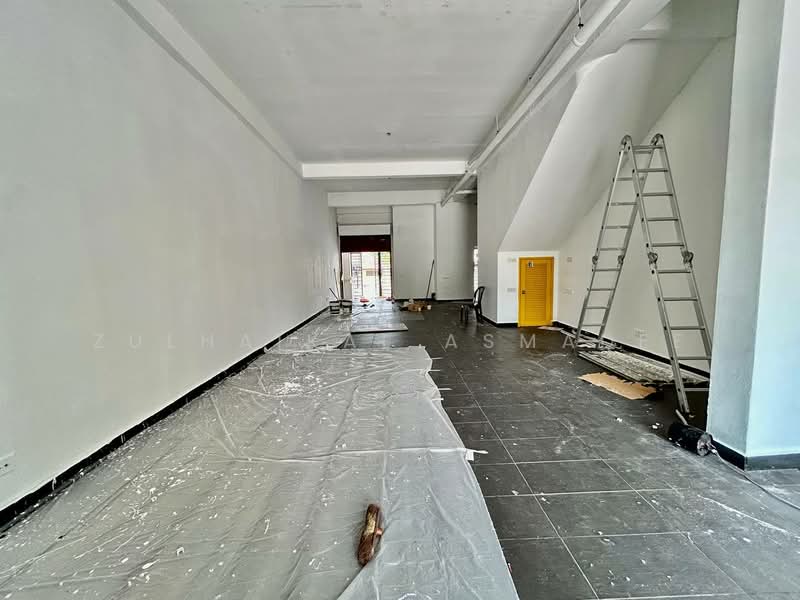 Shop for Rent in Putrajaya (Putrajaya) - Zulhaikal Asmadee - Interior - PropertyGuru.com.my