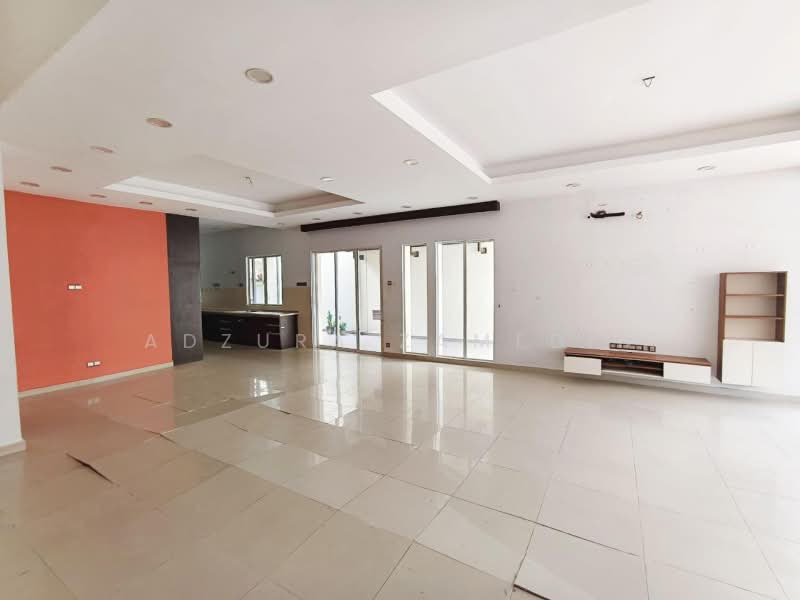 Rumah Banglo untuk Dijual di Kota Kemuning (Shah Alam) - Adzura Zamedin - Living Room - PropertyGuru.com.my