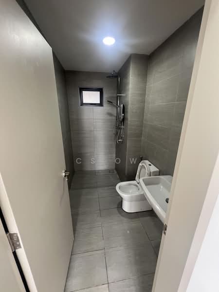 Servis Apartment untuk Disewa di Residensi Ava @ Kiara Bay - CS OW - Bathroom - PropertyGuru.com.my