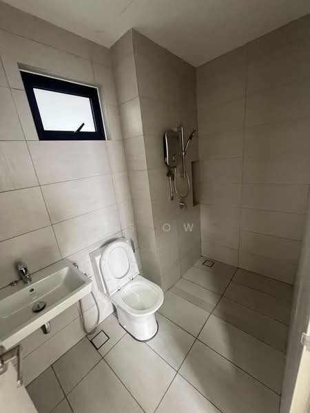 Servis Apartment untuk Disewa di Residensi Ava @ Kiara Bay - CS OW - Bathroom - PropertyGuru.com.my