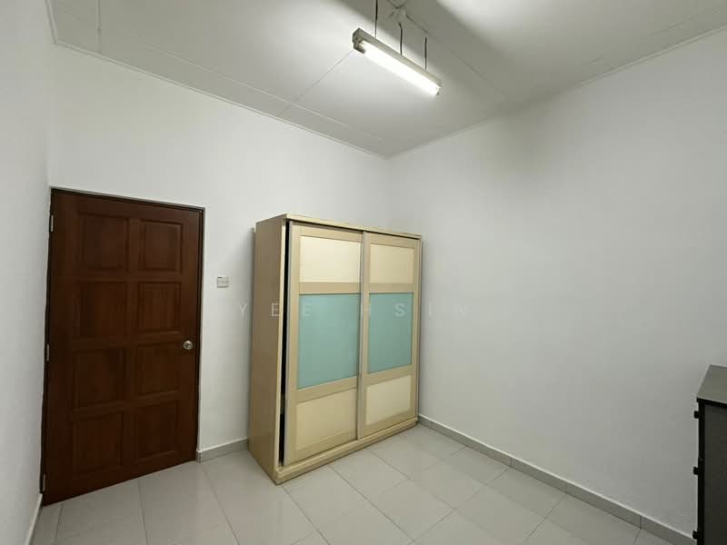 Rumah Teres 1 Tingkat untuk Disewa di Taman Pelangi (Johor Bahru) - Yee Hsin - PropertyGuru.com.my