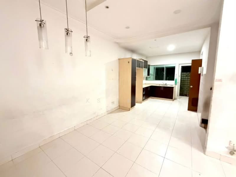 1.5-storey Terraced House for Sale in Taman Gaya (Ulu Tiram) - KS Tan - PropertyGuru.com.my