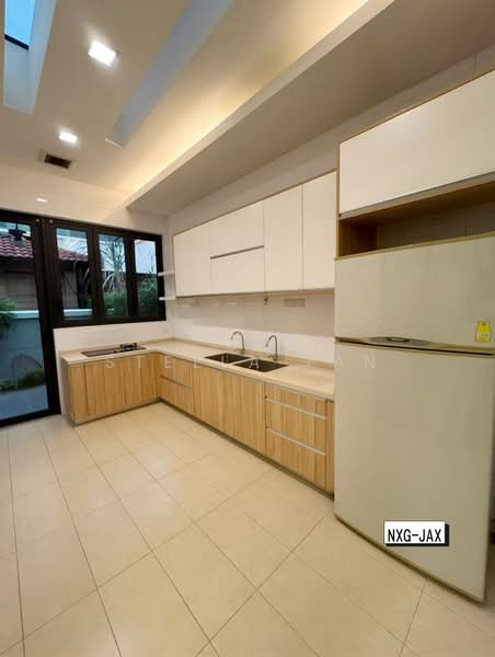 Semi-Detached House for Sale in Setia Damai (Setia Alam) - Stella Tan - Kitchen - PropertyGuru.com.my