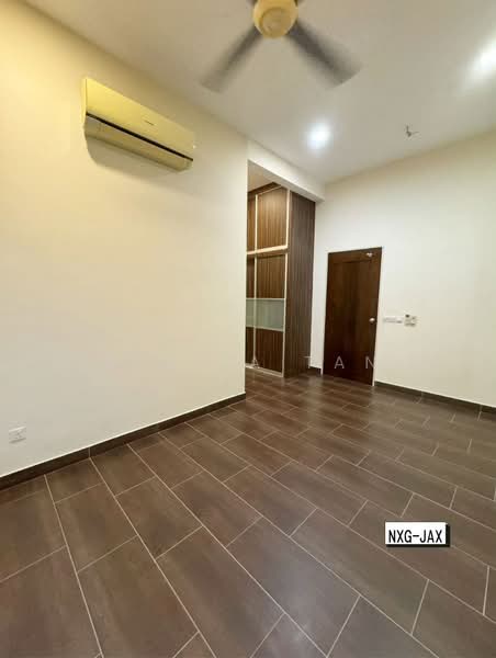 Semi-Detached House for Sale in Setia Damai (Setia Alam) - Stella Tan - Interior - PropertyGuru.com.my