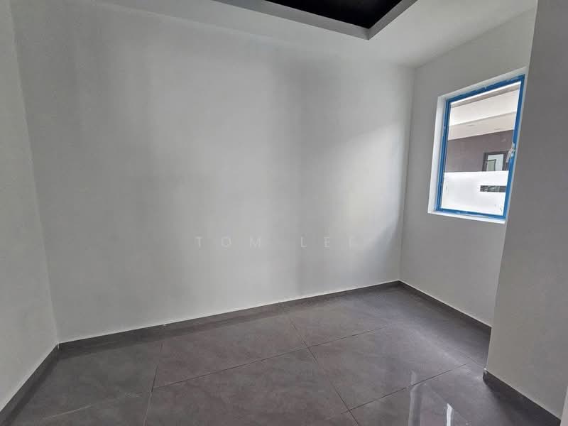 Semi-Detached House for Sale in Canary Garden (Klang) - Tom Lee - PropertyGuru.com.my
