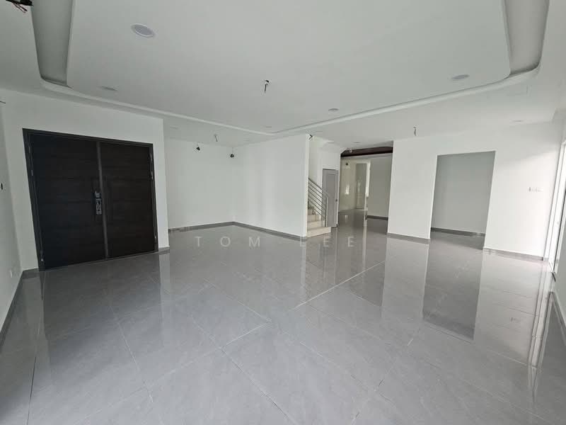 Semi-Detached House for Sale in Canary Garden (Klang) - Tom Lee - PropertyGuru.com.my