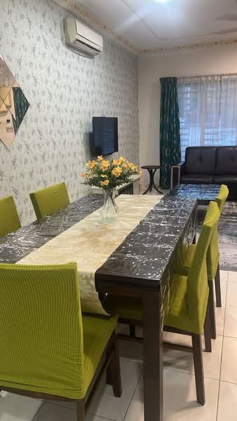 Rumah Teres 2 Tingkat untuk Disewa di Taman Indah Klia (Sepang) - Zulhaikal Asmadee - Dining Room - PropertyGuru.com.my
