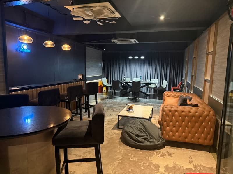 Kedai / Pejabat untuk Disewa di Desa Aman Puri (Kepong) - Selena Teh - Interior - PropertyGuru.com.my
