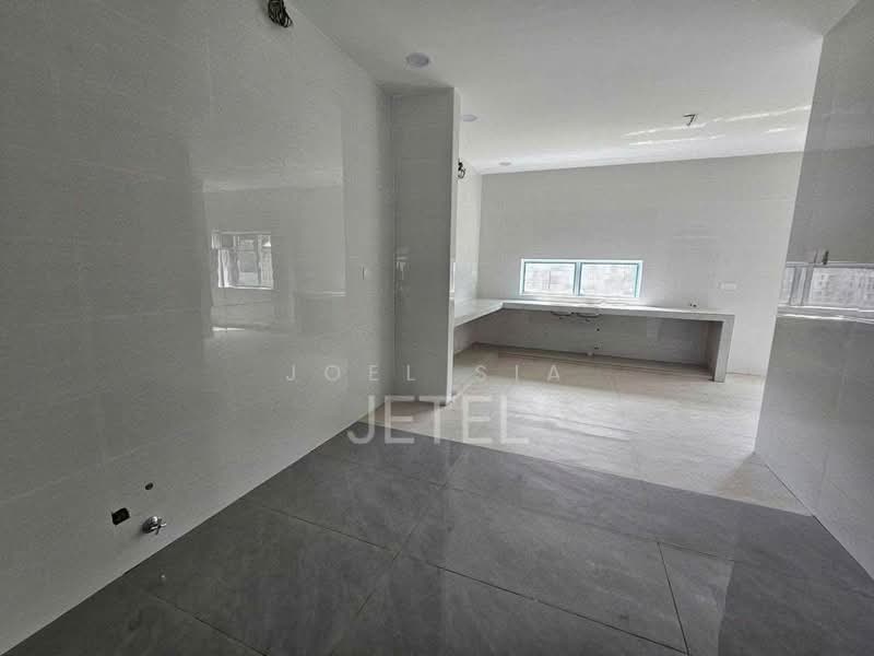 Rumah Kluster untuk Dijual di Klang (Selangor) - Joel Sia - Kitchen - PropertyGuru.com.my