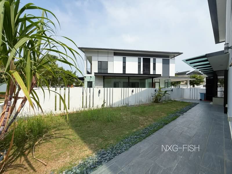 Semi-Detached House for Sale in Bandar Tropicana Aman (Telok Panglima Garang) - Fish Heng - Exterior - PropertyGuru.com.my
