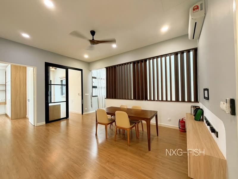 Rumah Berkembar untuk Dijual di Bandar Tropicana Aman (Telok Panglima Garang) - Fish Heng - Living Room - PropertyGuru.com.my