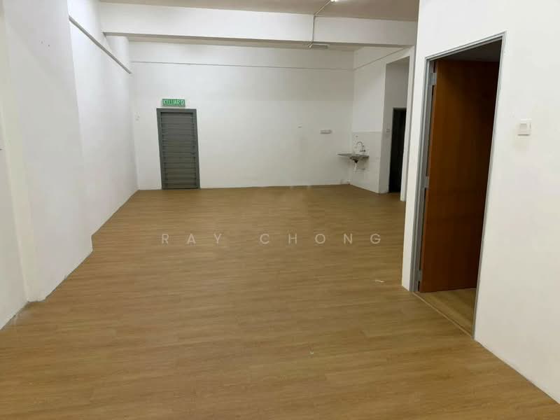 Shop for Rent in Balakong (Selangor) - Ray Chong - Interior - PropertyGuru.com.my
