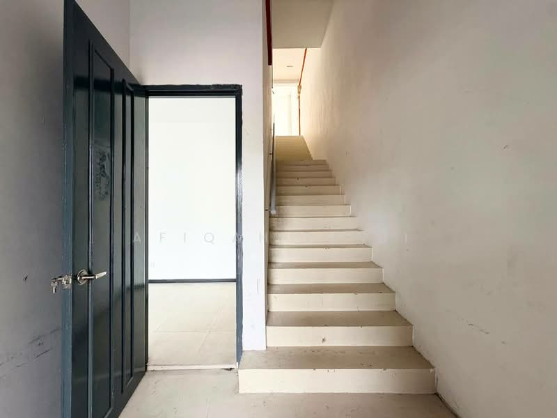 Shop for Rent in Bukit Jelutong (Shah Alam) - Afiqah zaidi - PropertyGuru.com.my