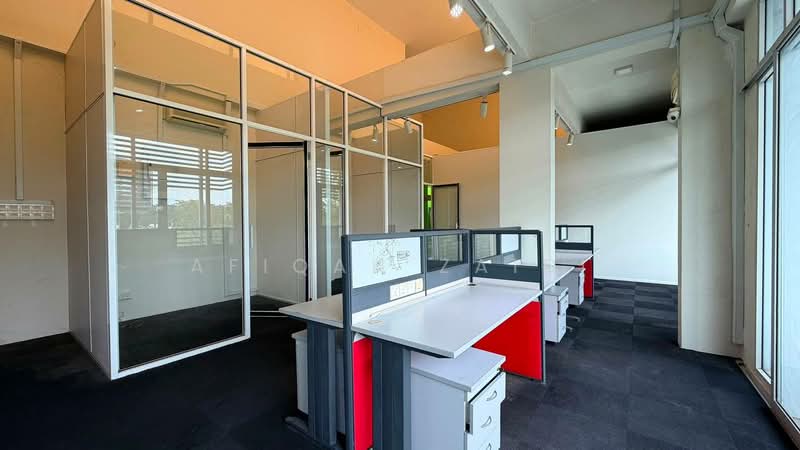 Kedai / Pejabat untuk Disewa di Bukit Jelutong (Shah Alam) - Afiqah zaidi - PropertyGuru.com.my