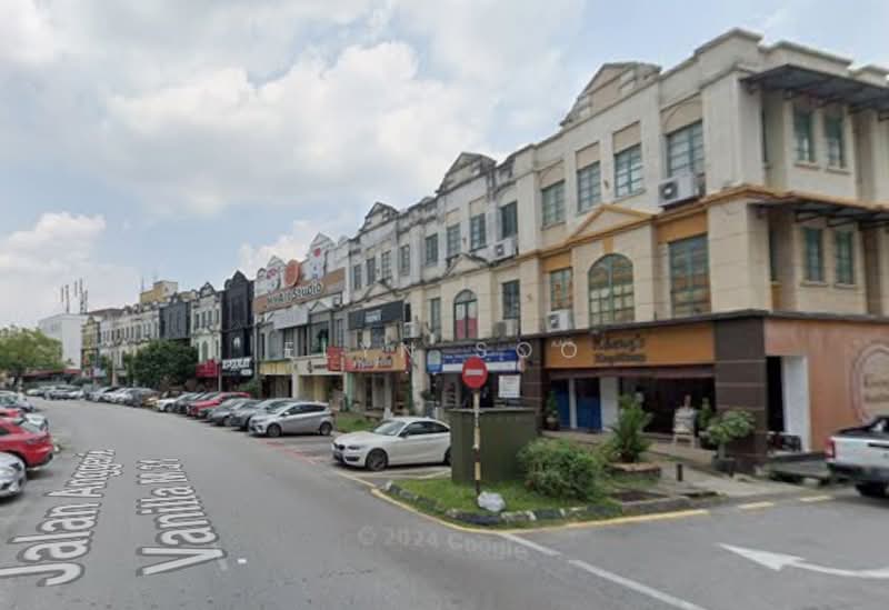 Shop for Rent in Kota Kemuning (Shah Alam) - Elyn Soo - Exterior - PropertyGuru.com.my