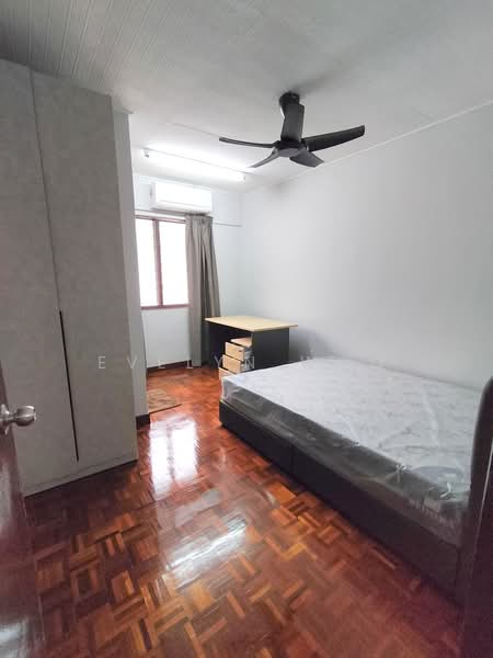 Rumah Teres 2-Tingkat untuk Disewa di Seksyen 17 (Petaling Jaya) - Evelyn Woo - Bedroom - PropertyGuru.com.my