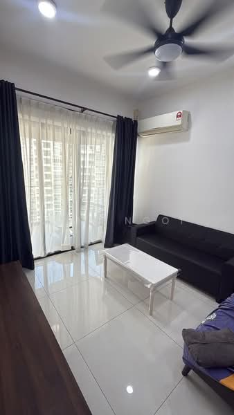 Condominium for Rent at Amberside @ Country Garden Danga Bay - Jane Ngoi - Living Room - PropertyGuru.com.my