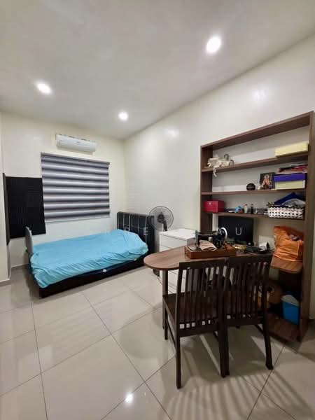Condominium for Sale at Shineville Park - Darren Lau - Bedroom - PropertyGuru.com.my