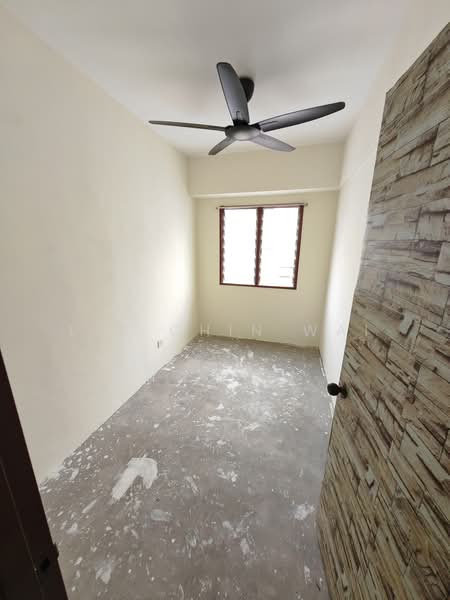 Pangsapuri untuk Disewa di Saujana Ria / Sri Saujana - Lee Chin Wai - Interior - PropertyGuru.com.my
