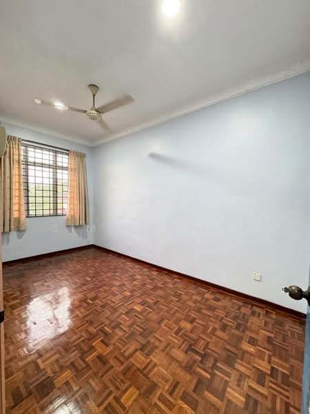 Rumah Berkembar untuk Dijual di Taman Bukit Kempas (Tampoi) - Simpson Poh - Interior - PropertyGuru.com.my