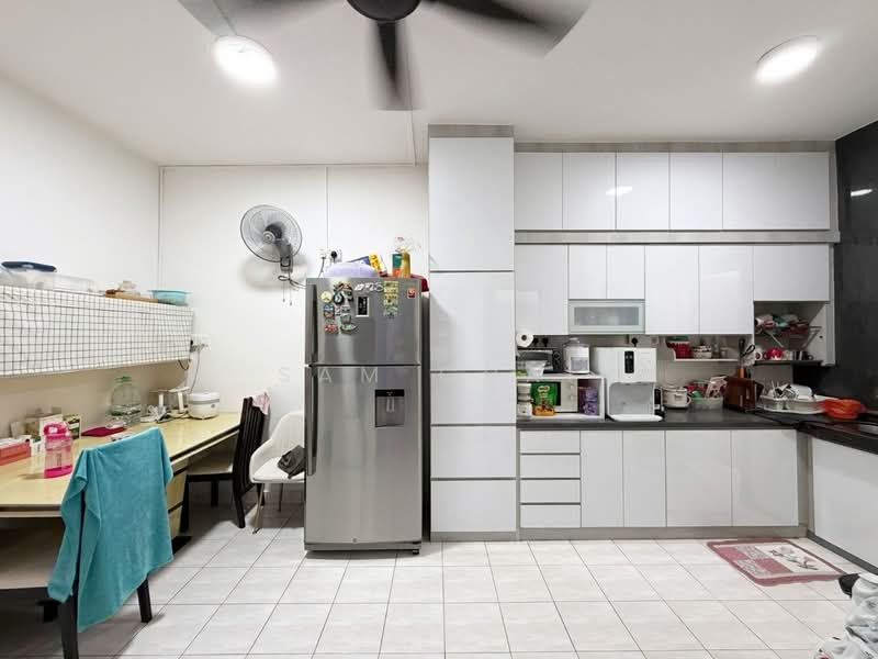 Rumah Teres 1 Tingkat untuk Dijual di Bandar Baru Permas Jaya (Permas Jaya) - Sam Chai - Kitchen - PropertyGuru.com.my