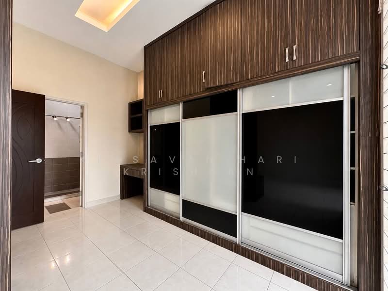 Rumah Teres 2 Tingkat untuk Dijual di Setia Indah (Setia Alam) - Keasavan Hari Krishnan - PropertyGuru.com.my