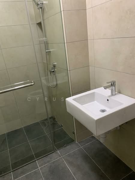 Servis Apartment untuk Dijual di Sunway Avila Residences - Cyrus Chee - Bathroom - PropertyGuru.com.my