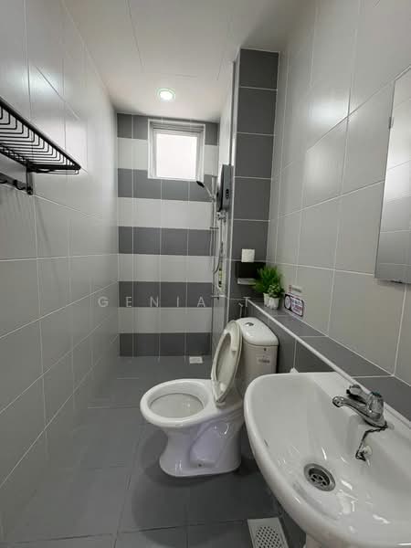 Pangsapuri untuk Dijual di Camellia Residence - Genia Tan - Bathroom - PropertyGuru.com.my