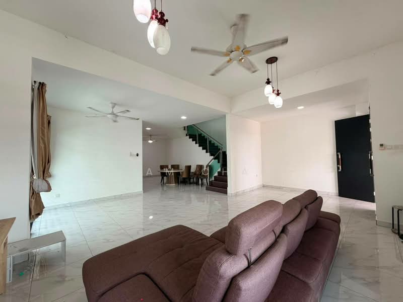 Cluster House for Sale in Taman Nusa Bestari (Iskandar Puteri (Nusajaya)) - Sam Chai - Living Room - PropertyGuru.com.my