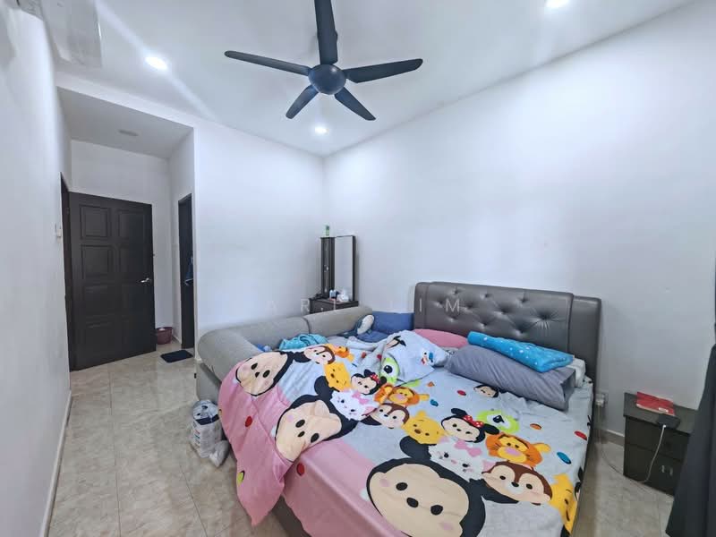 Rumah Teres 1 Tingkat untuk Dijual di Taman Setia Indah (Tebrau) - Karl Lim - Bedroom - PropertyGuru.com.my