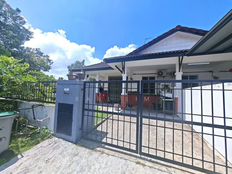 Rumah Teres 1 Tingkat untuk Dijual di Taman Setia Indah (Tebrau) - Karl Lim - Exterior - PropertyGuru.com.my