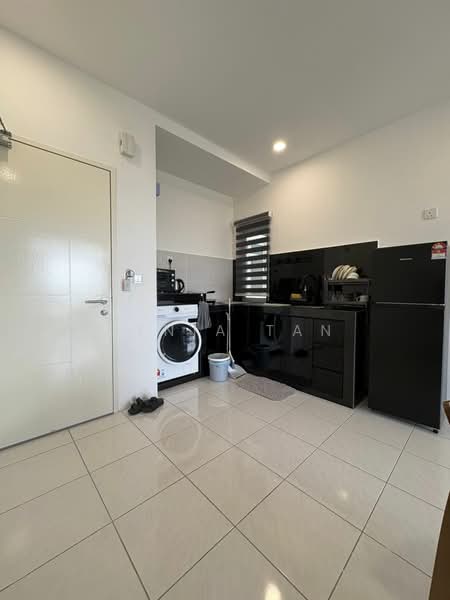 Pangsapuri untuk Disewa di Camellia Residence - Genia Tan - Kitchen - PropertyGuru.com.my