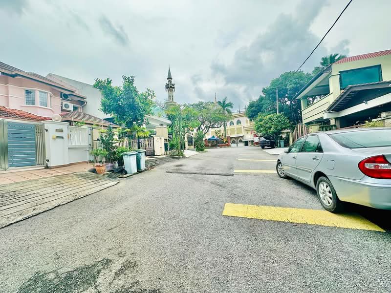 2-storey Terraced House for Sale in Alam Damai (Cheras) - Luqman Ramli - Exterior - PropertyGuru.com.my