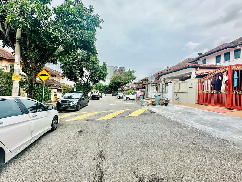 2-storey Terraced House for Sale in Alam Damai (Cheras) - Luqman Ramli - Exterior - PropertyGuru.com.my